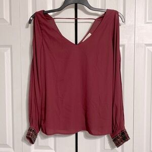 Francesca’s burgundy beaded burgundy maroon blouse top shirt size LARGE